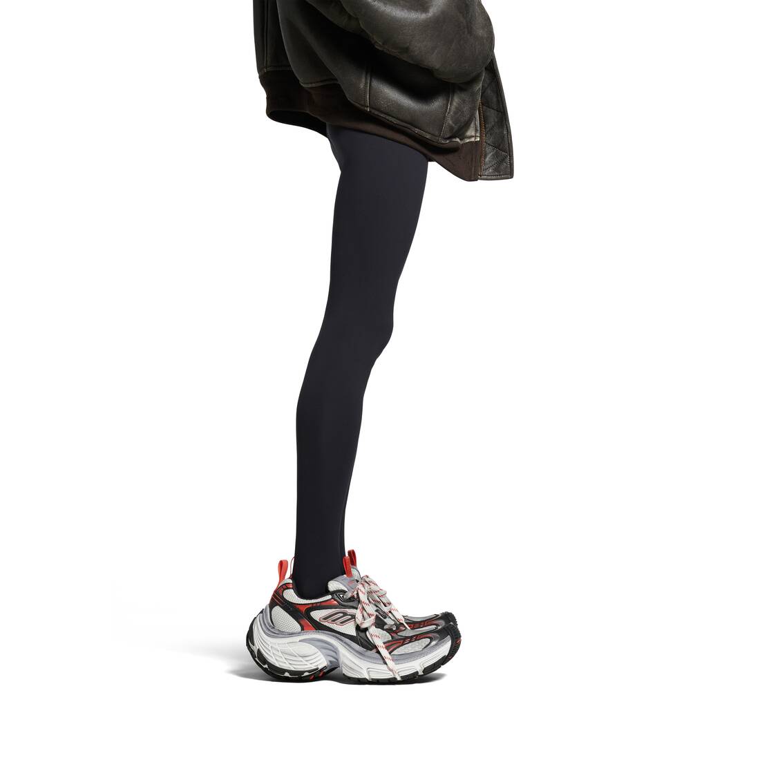 Men’s 10xl Sneaker in Grey/white/red - Image 8